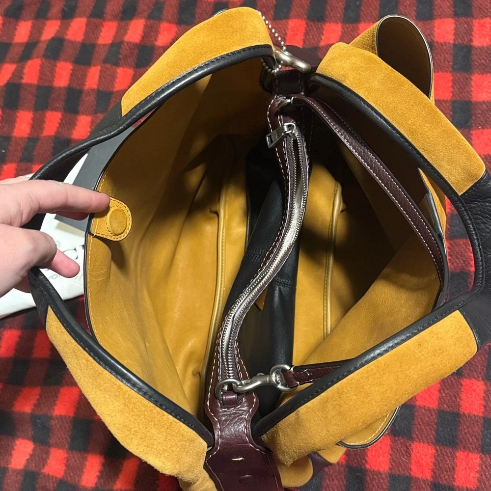 Coach Bandit Hobo 39 1941 Collection #87575 EUC - Picture 7 of 11
